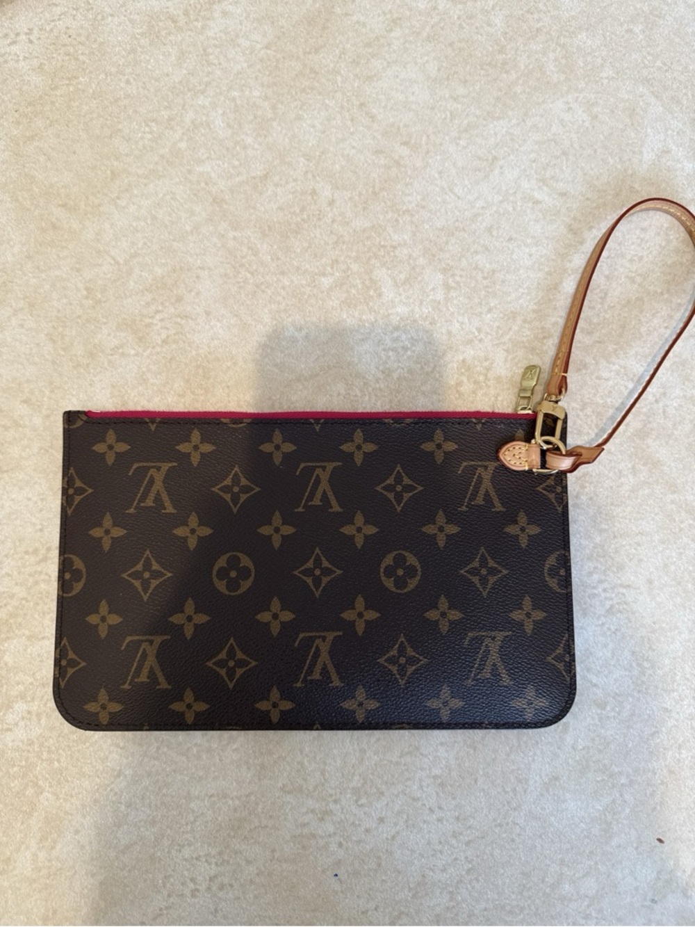 Louis Vuitton Neverfull MM 
 Brown Monogram Tote with Pink Interior - Picture 12 of 14